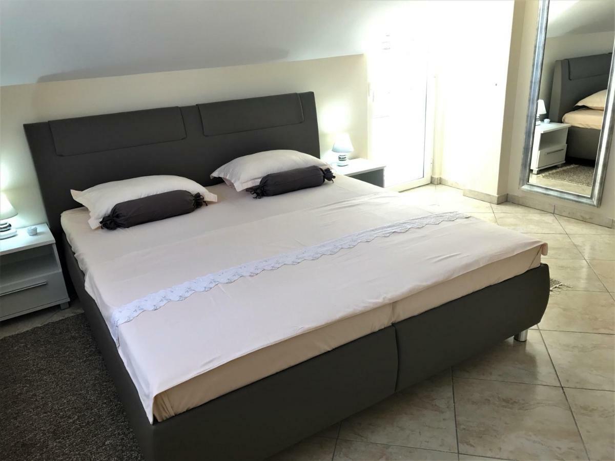 Apartmani Fortuna Lumbarda Extérieur photo